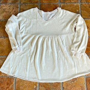 Boutique reversible v neck tunic